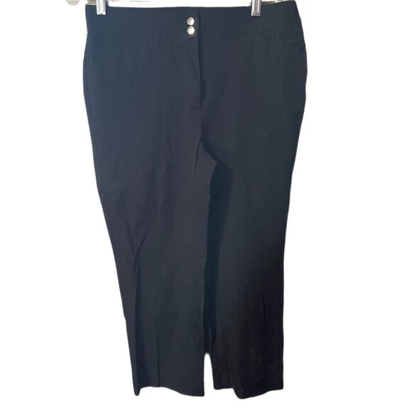 Chico’s size 6 (.05) Ponte knit cropped pants . - Picture 1 of 7